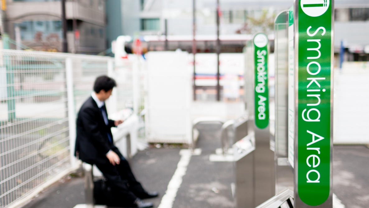 路上飲酒・喫煙は控えましょう