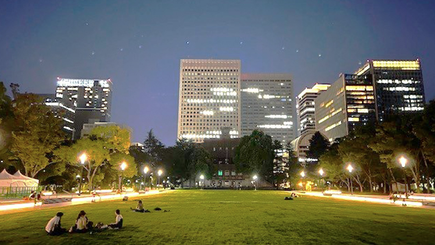 Take an after-dinner stroll in Hibiya Park