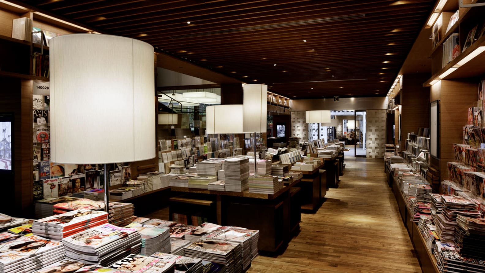 代官山 蔦屋書店