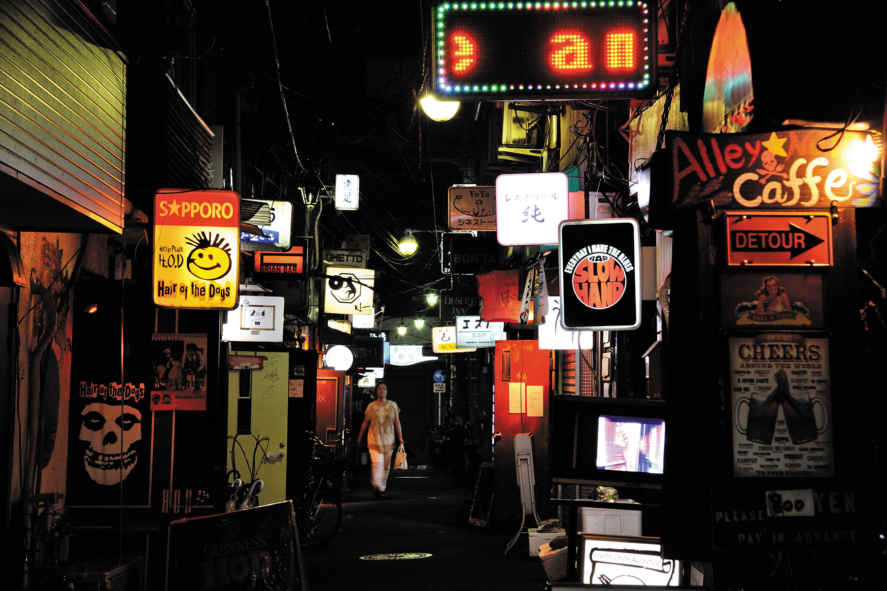 新宿ゴールデン街の看板