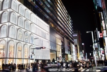 GINZA SIX
